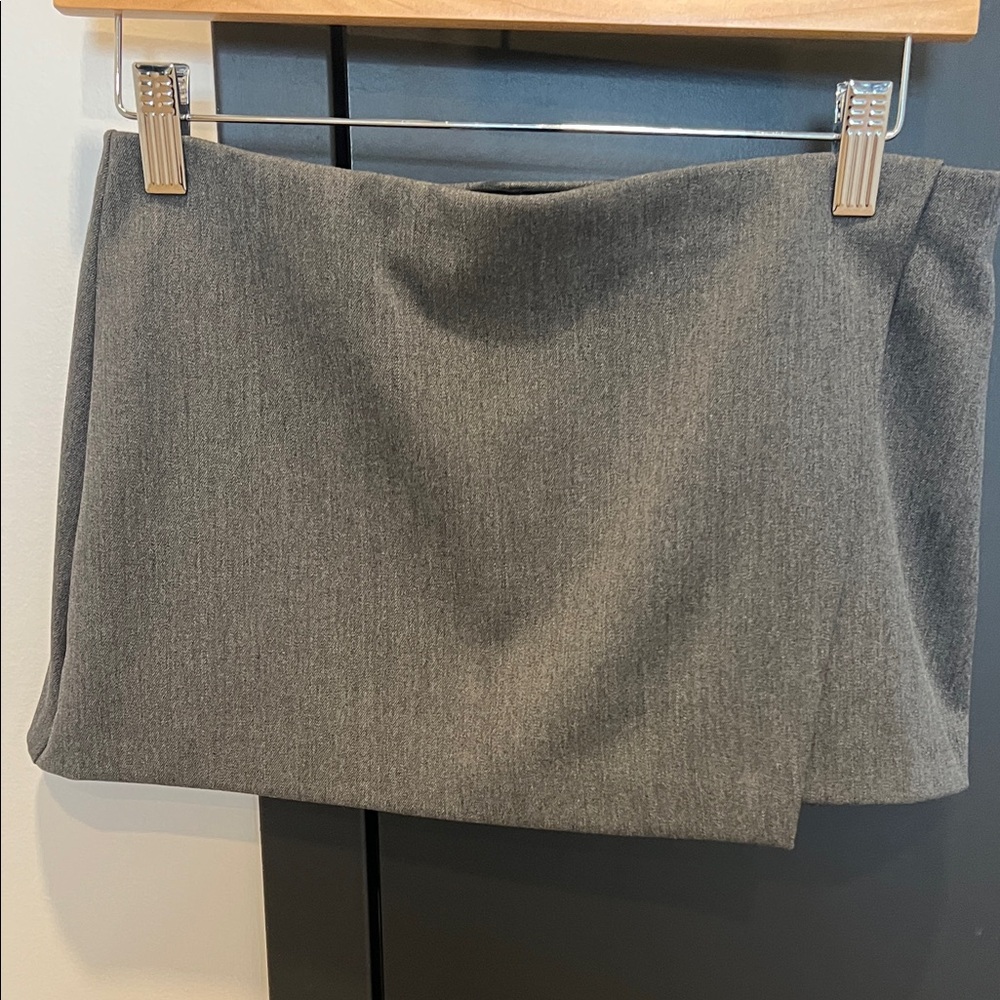 Abercrombie & Fitch Charcoal Mini Skirt